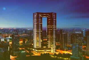 加之已鎖定的合約面積待開業的68家購物中心龍湖智創生活的市值無疑充滿著想象空間