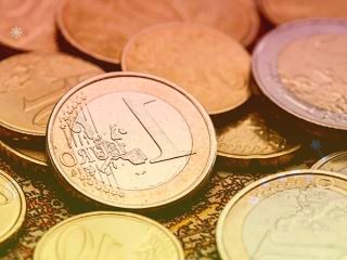 能源價格攀升致歐元區貨物貿易逆差創紀錄歐元區貿易順差急劇逆轉